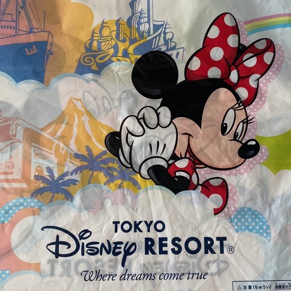 3/$10 Tokyo Disney Resort small shopping bag - Picture 3 of 6